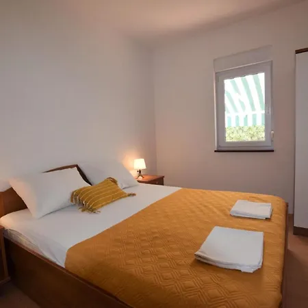 Apartmán Fuer 5 Personen Ca 75 Qm In Mandre, Dalmatien Inseln Vor Zadar *